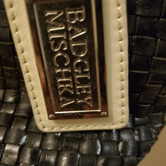 Handbag. - Picture 2 of 6